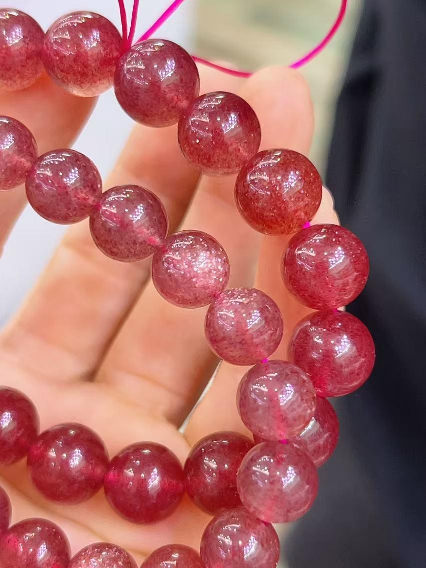 Pigeon Blood Strawberry Quartz 4